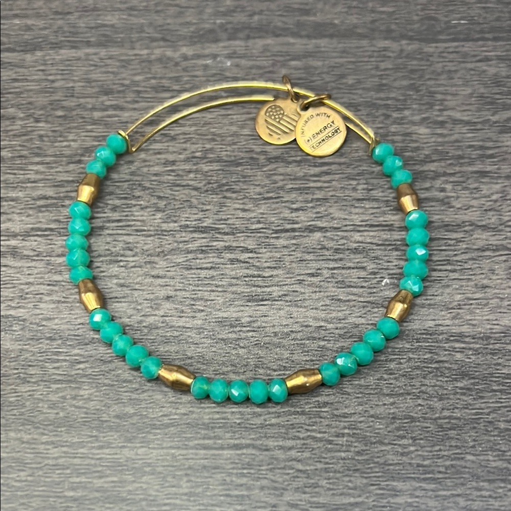 Alex and Ani Marina Nautical Sea Green sea color Beaded Bangle Bracelet